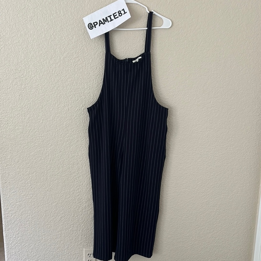 BLEUH CIEL Women’s Pinstriped Cropped Wide Leg Black Jumpsuit Size L EUC